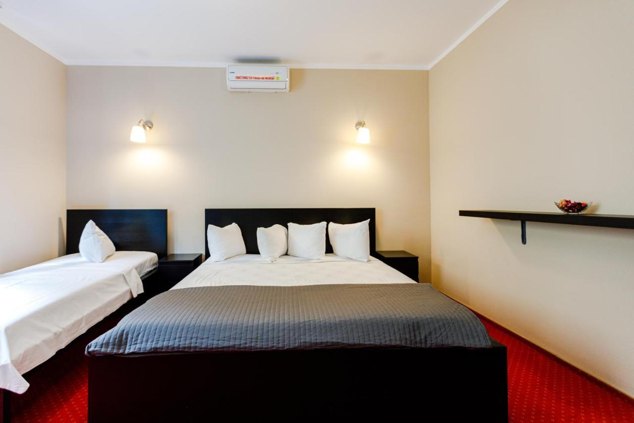 Rex Infinity View 4* Cazanele Dunarii Dubova Exterior foto