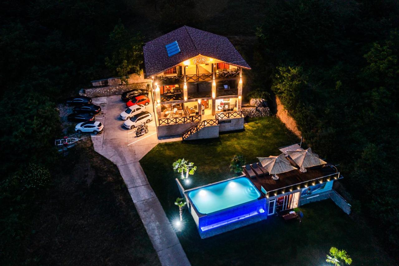 Rex Infinity View 4* Cazanele Dunarii Dubova Exterior foto