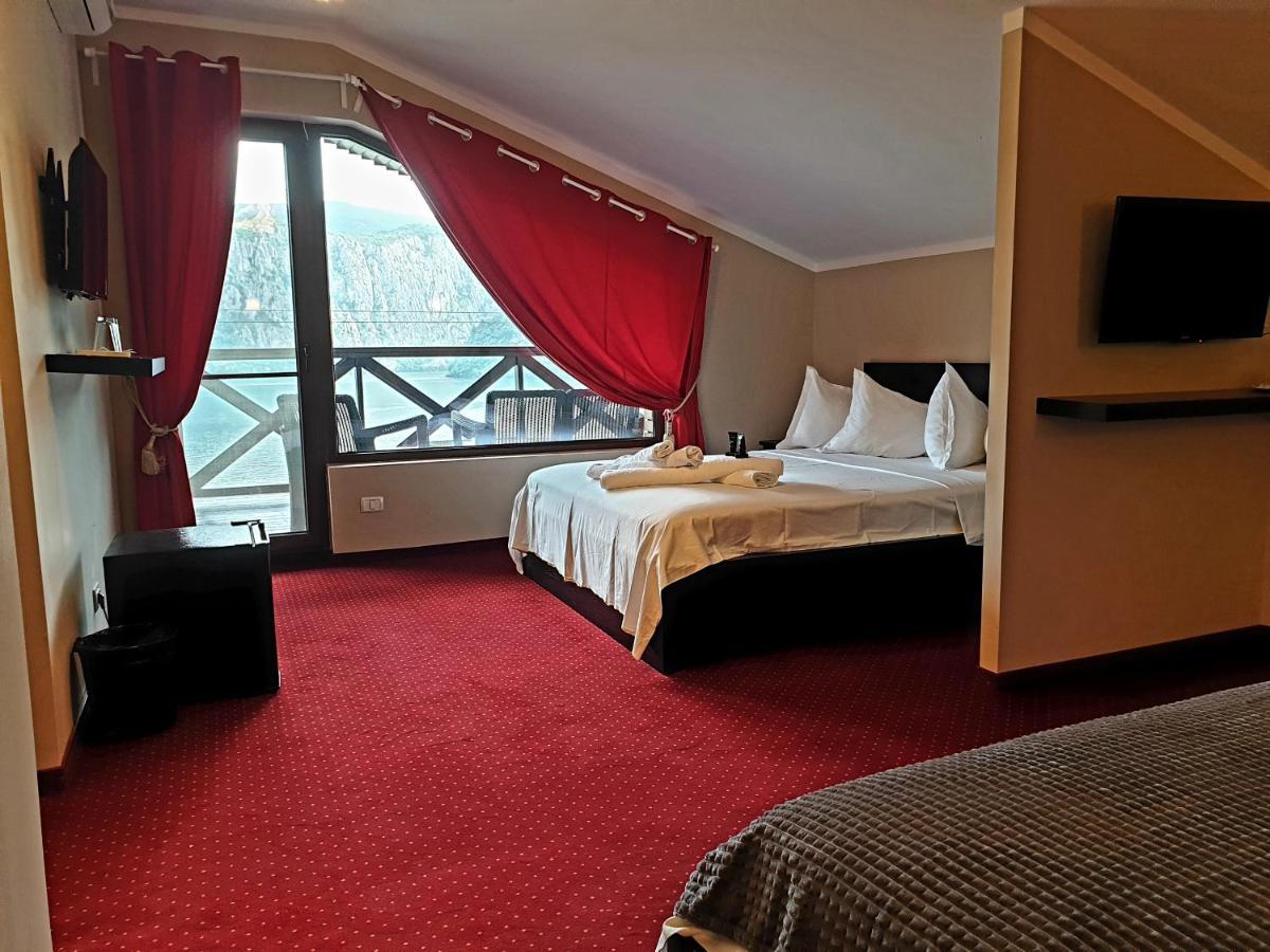 Rex Infinity View 4* Cazanele Dunarii Dubova Exterior foto